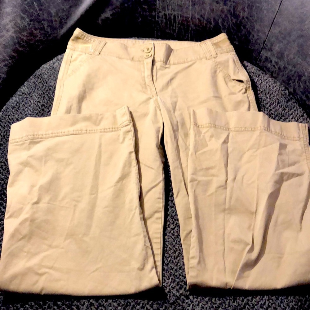 New York & Co Khakis